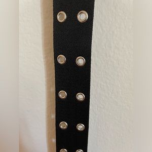 American Eagle Women's Grommet Belt